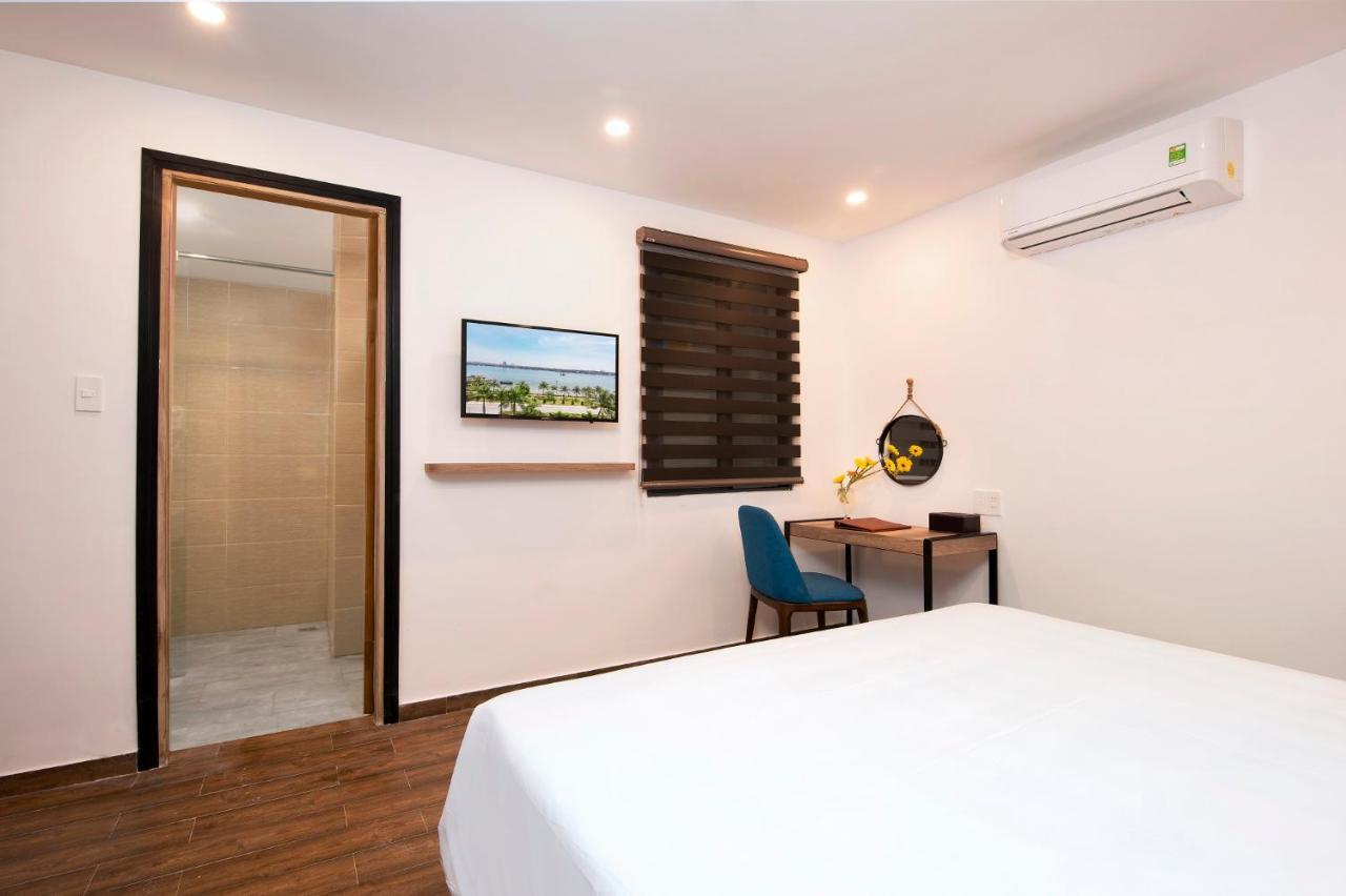 Golden Lotus Central Hotel Nha Trang Exterior photo